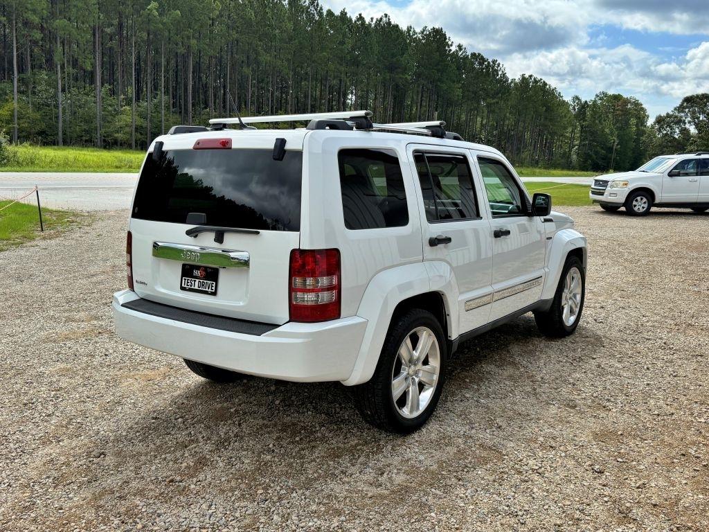 Jeep Liberty  2012
