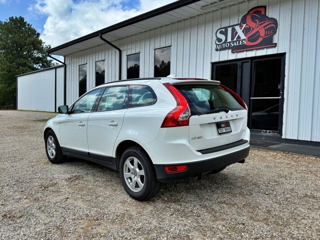 Volvo XC60  2011