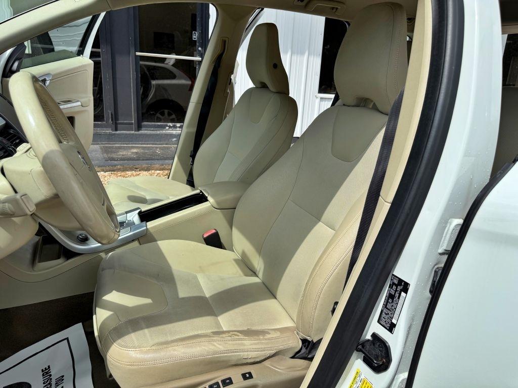 Volvo XC60  2011