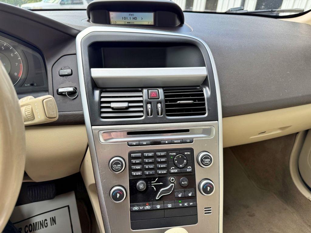 Volvo XC60  2011