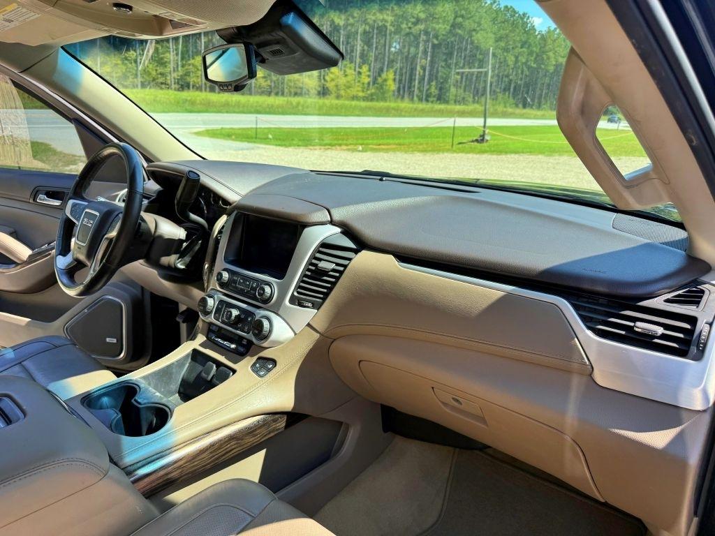 GMC Yukon  2017