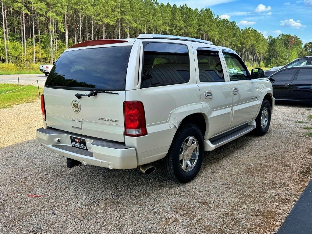 Cadillac Escalade  2004