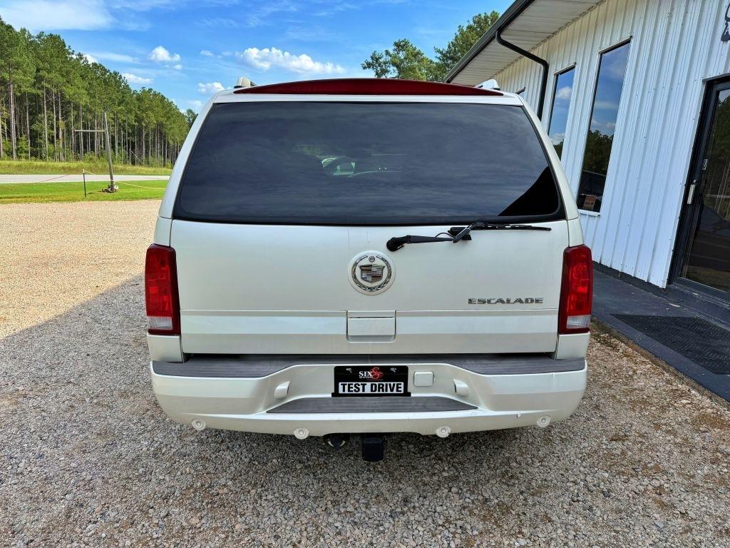 Cadillac Escalade  2004