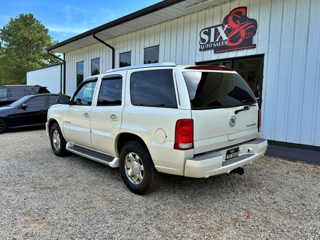 Cadillac Escalade  2004