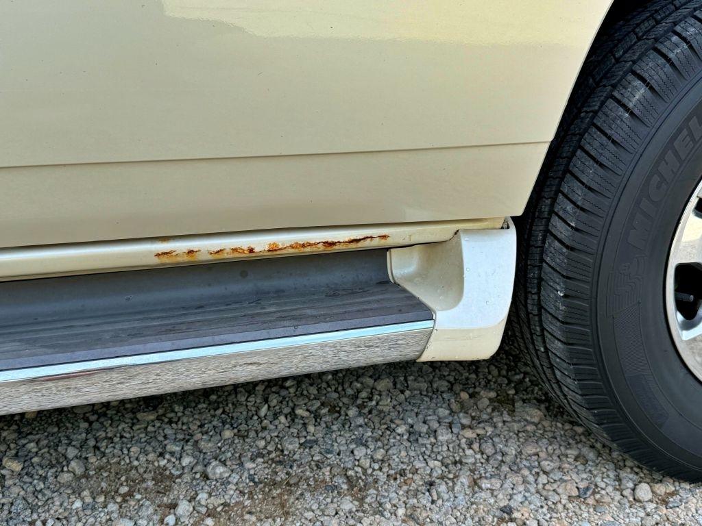 Cadillac Escalade  2004