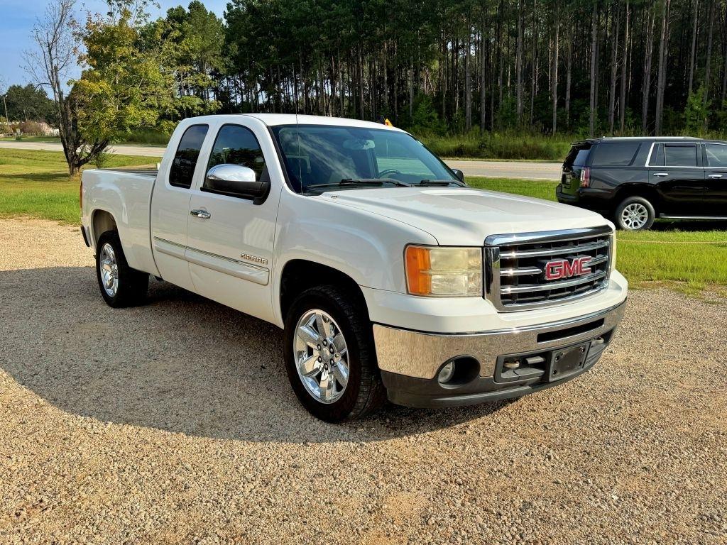 GMC Sierra 1500  2013