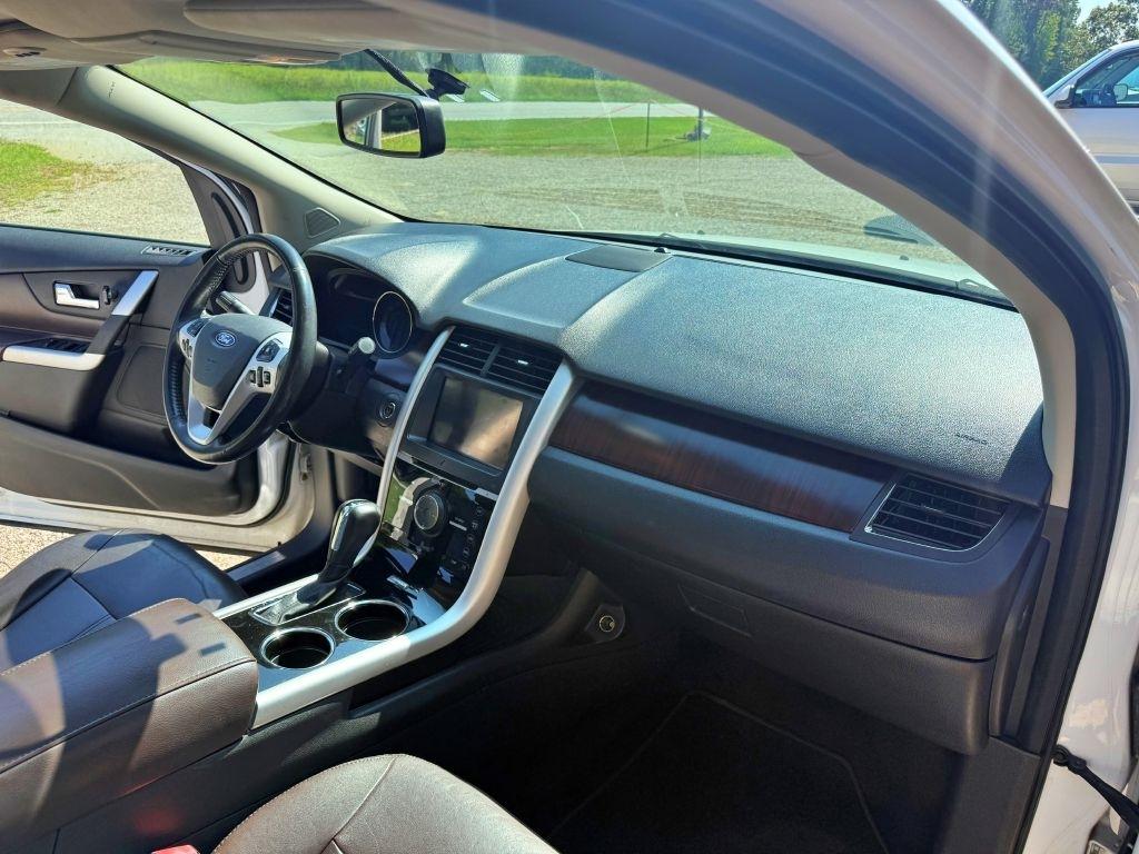 Ford Edge  2011