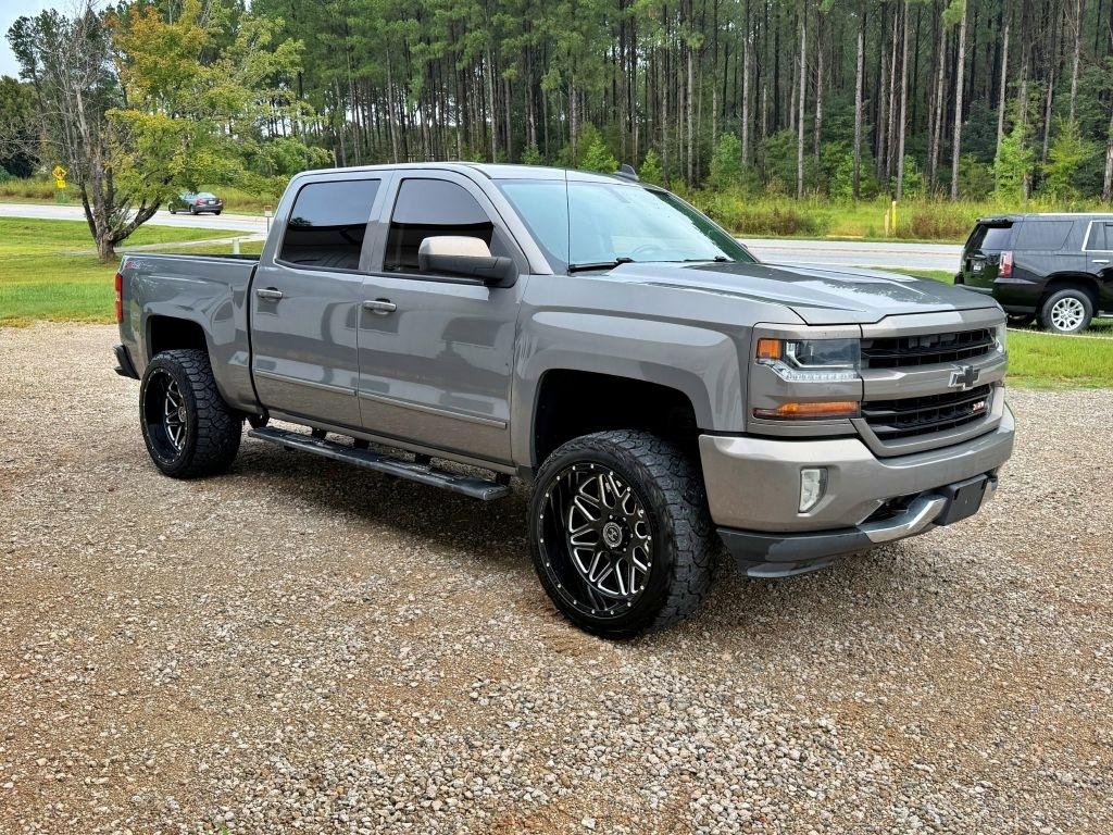 Chevrolet Silverado 1500  2017