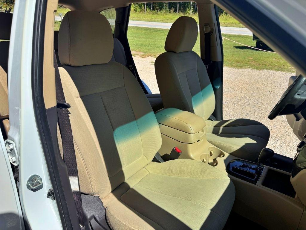 Hyundai Santa Fe  2012
