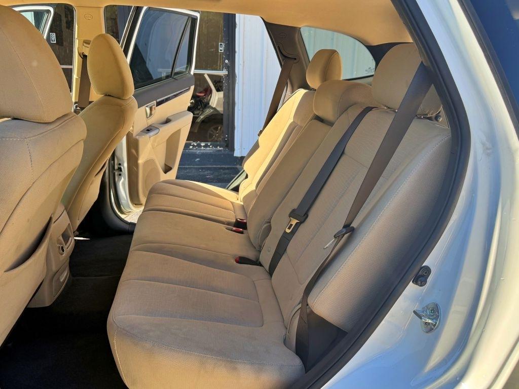 Hyundai Santa Fe  2012