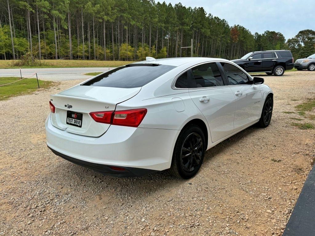 Chevrolet Malibu  2018