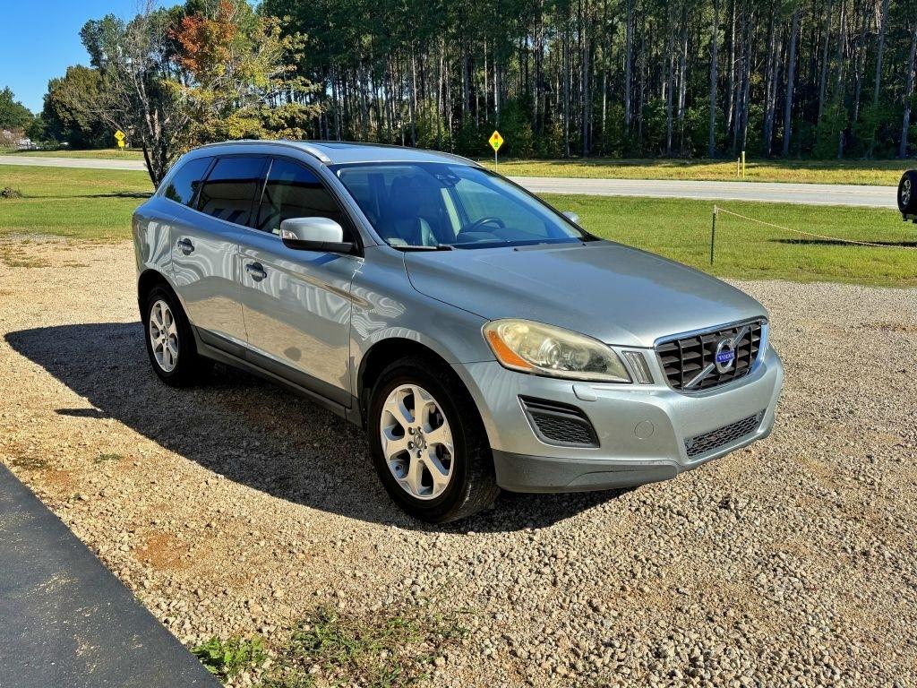 Volvo XC60  2011