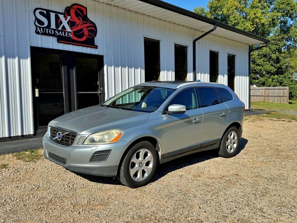 Volvo XC60  2011