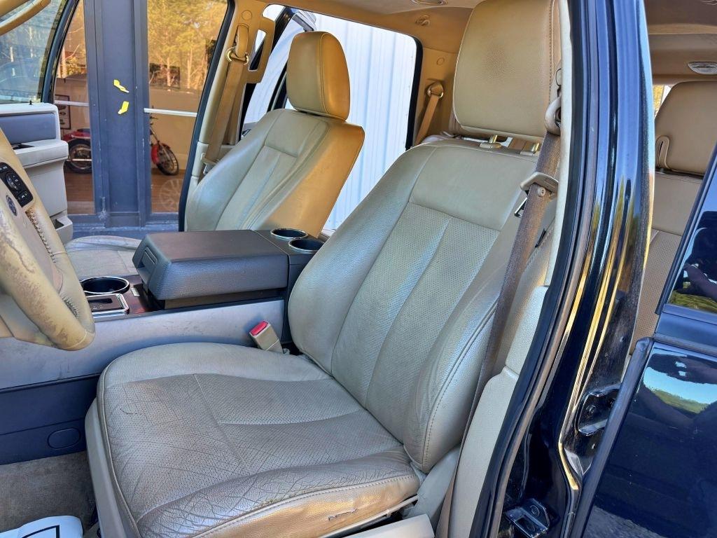 Ford Expedition  2013