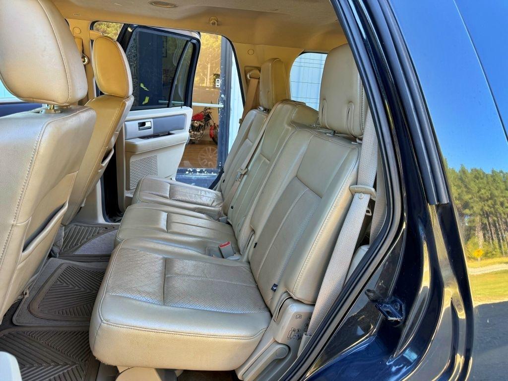 Ford Expedition  2013