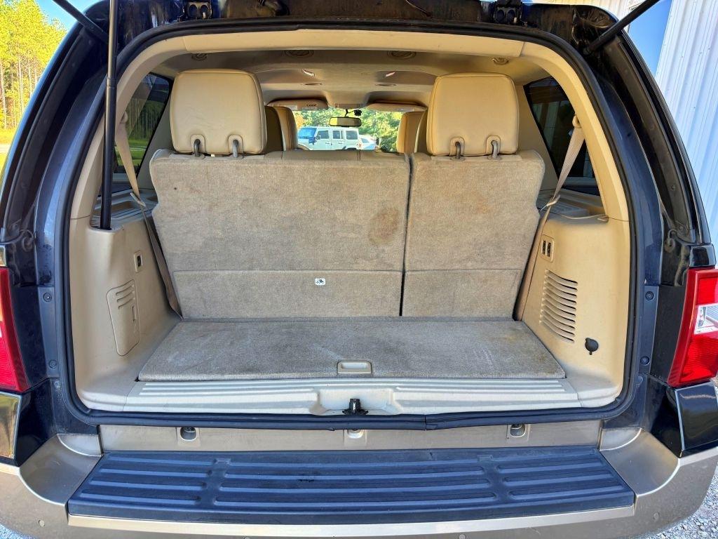Ford Expedition  2013