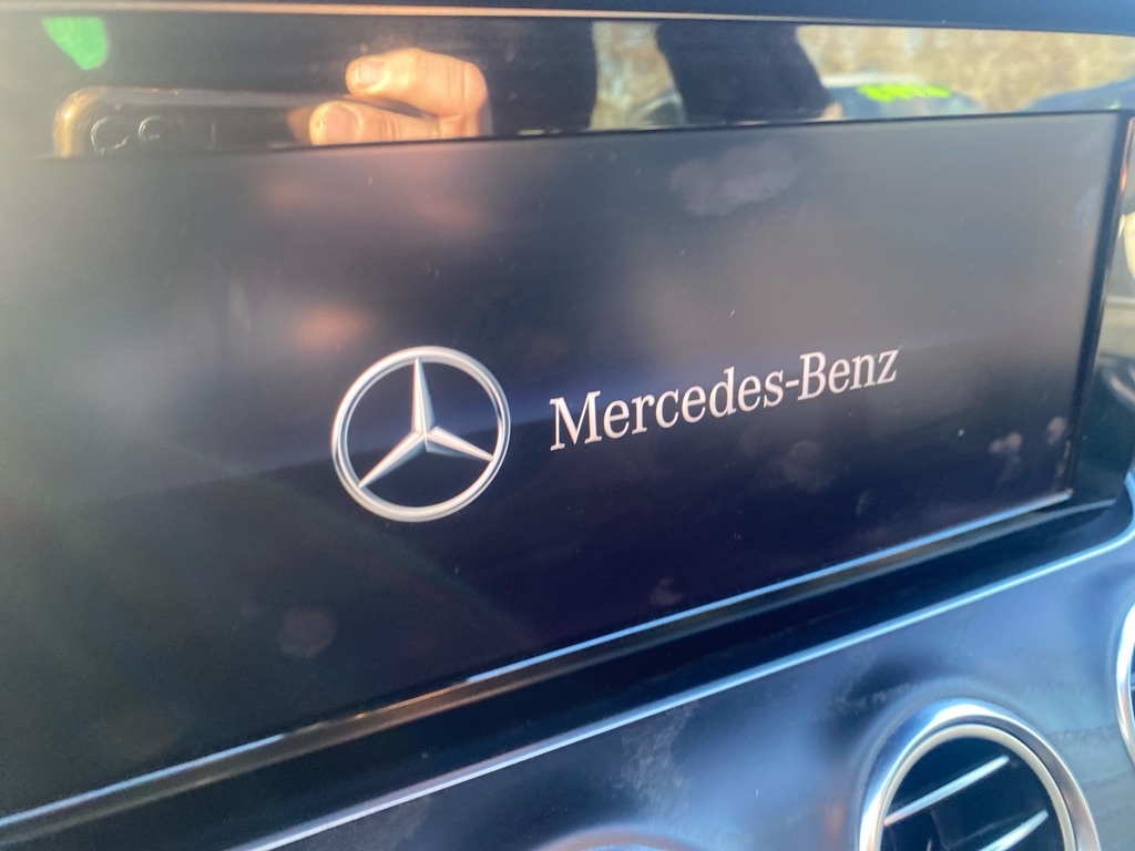 Mercedes-Benz E-Class E300 Luxury 4MATIC Sedan 2017