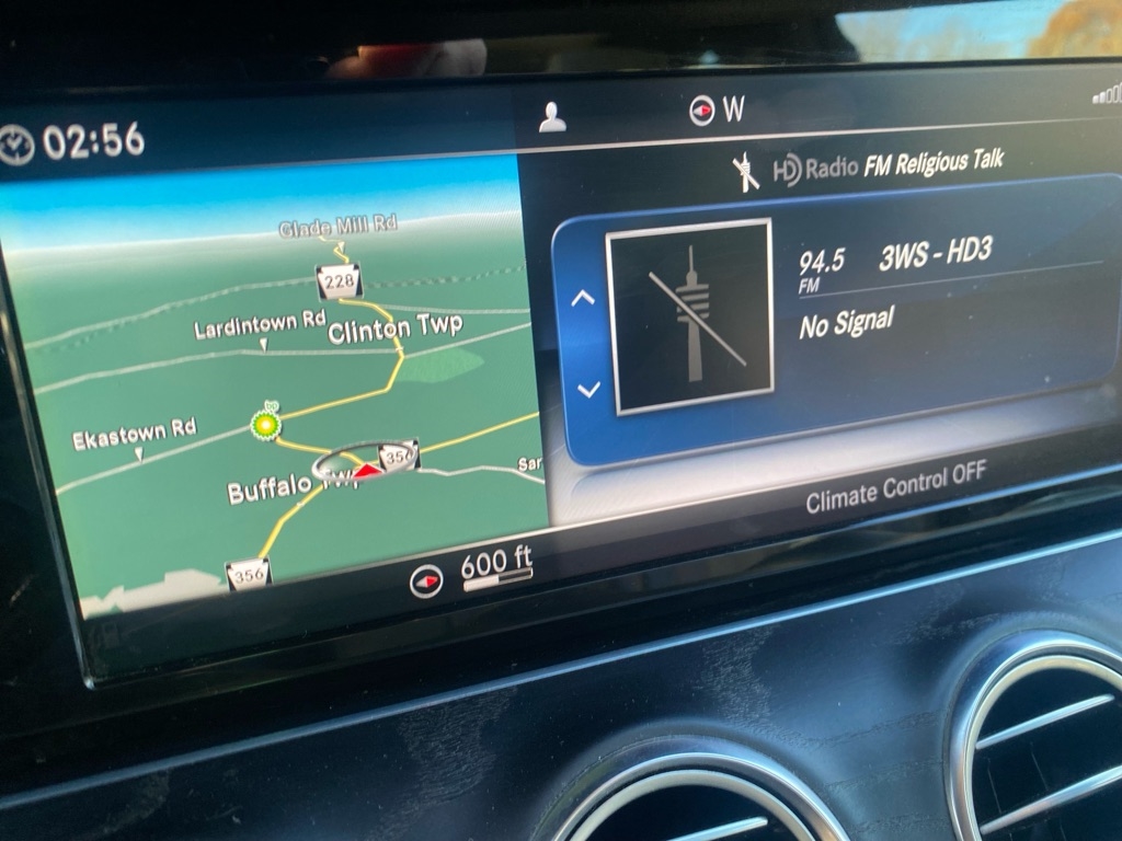 Mercedes-Benz E-Class E300 Luxury 4MATIC Sedan 2017