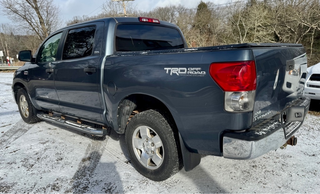 Toyota Tundra SR5 CrewMax 5.7L 4WD 2008
