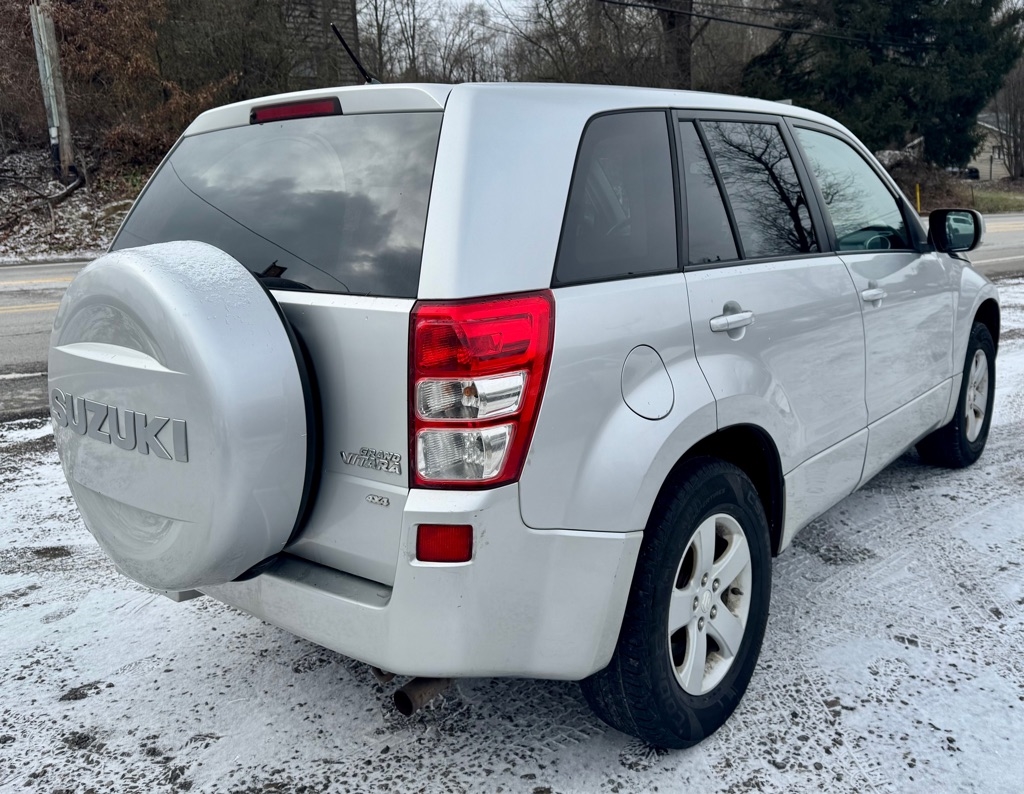 Suzuki Grand Vitara Premium 4WD 2010