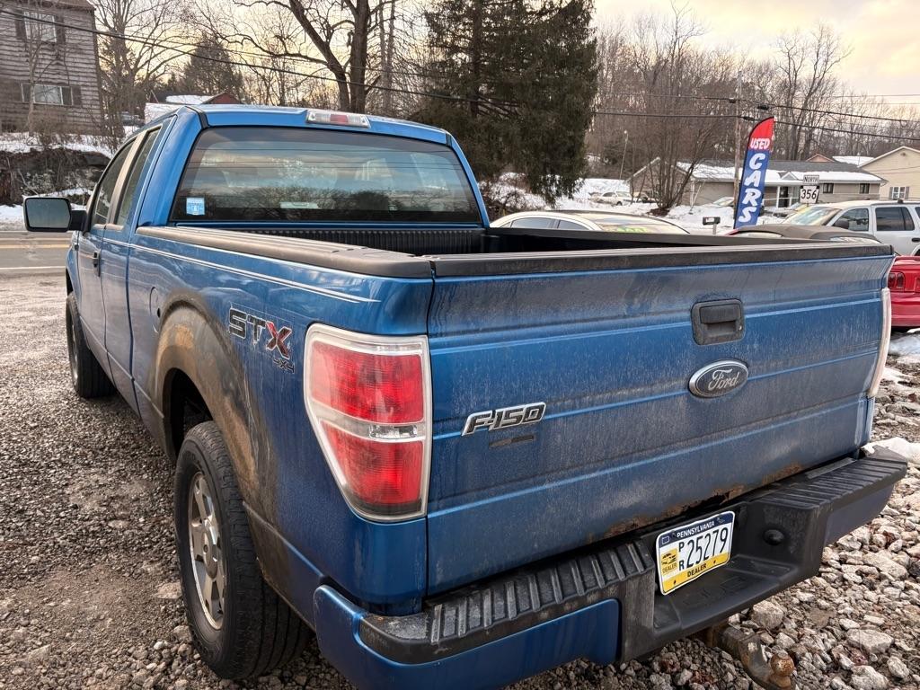 Ford F-150 XL SuperCab 6.5-ft. Bed 4WD 2009