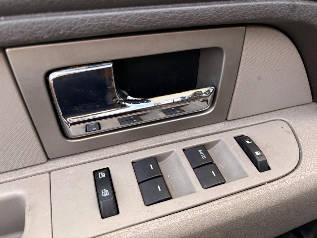 Ford F-150 XL SuperCab 6.5-ft. Bed 4WD 2009