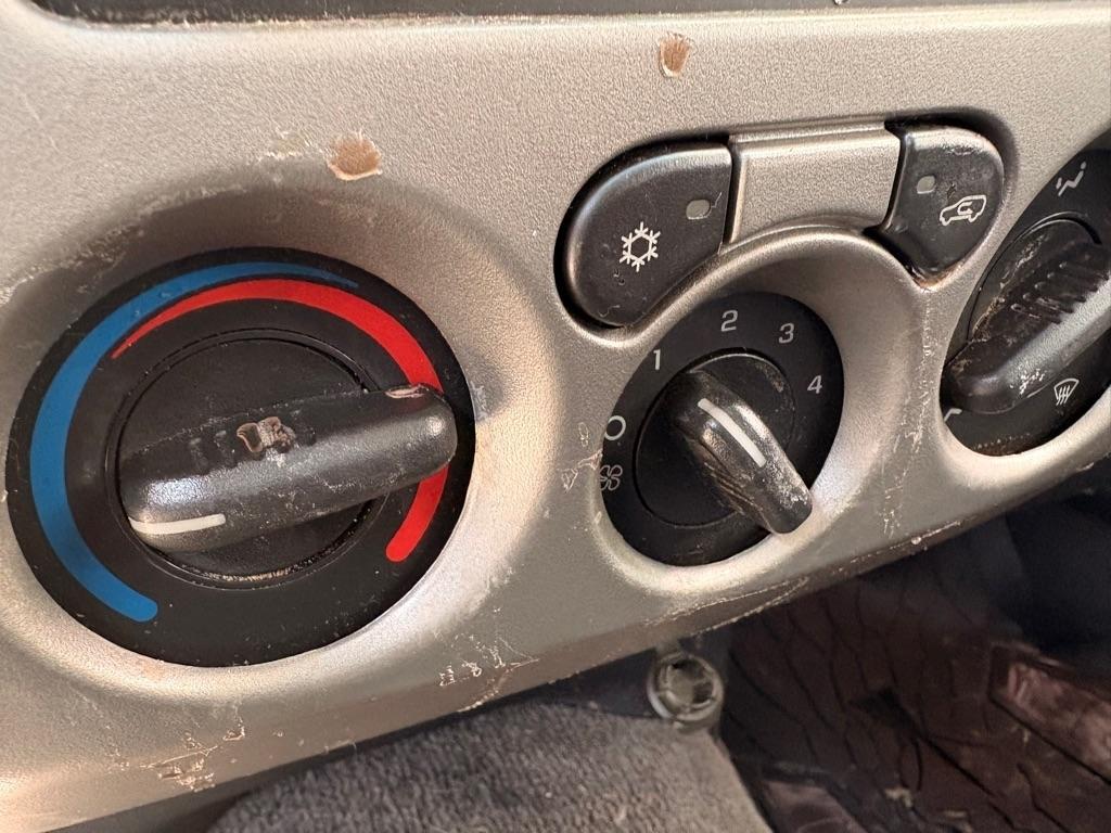 GMC Canyon Work Truck Ext. Cab 4WD 2007