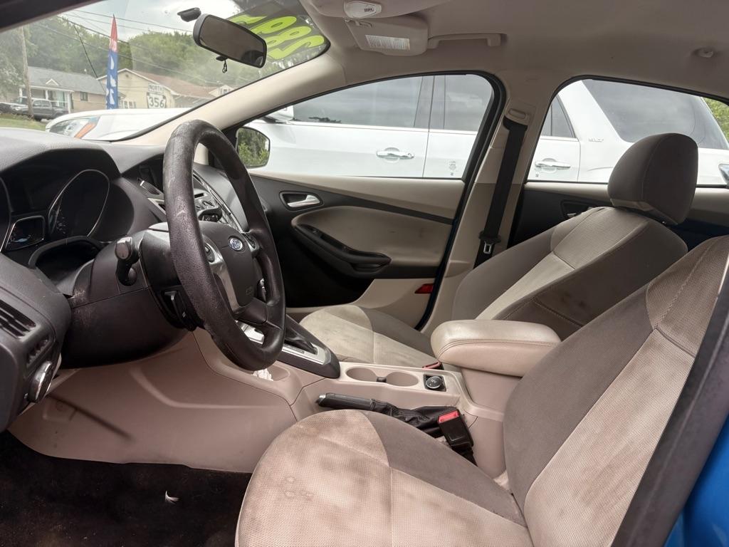 Ford Focus SE Sedan 2014
