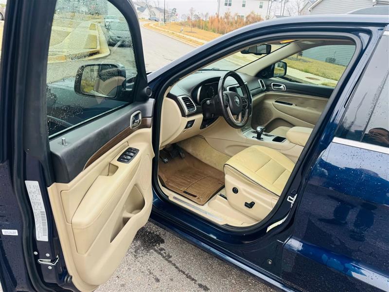 Jeep Grand Cherokee Limited 2WD 2015