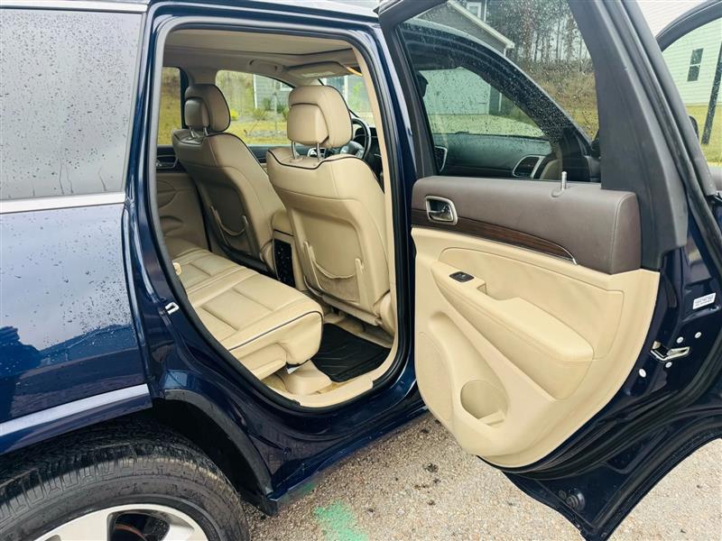 Jeep Grand Cherokee Limited 2WD 2015