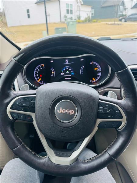 Jeep Grand Cherokee Limited 2WD 2015