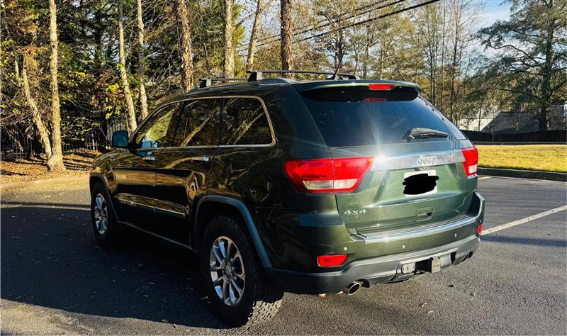 Jeep Grand Cherokee Overland 4WD 2011