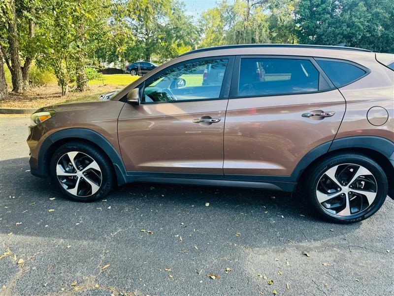 Hyundai Tucson Limited AWD 2016