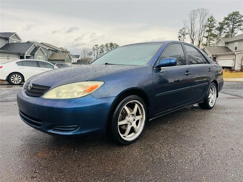 Toyota Camry LE 2003