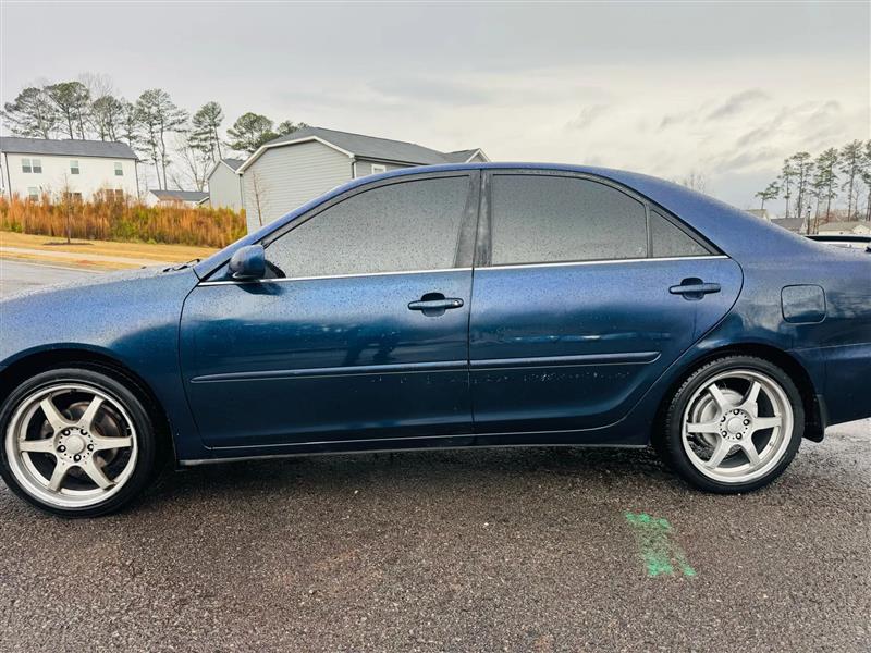 Toyota Camry LE 2003
