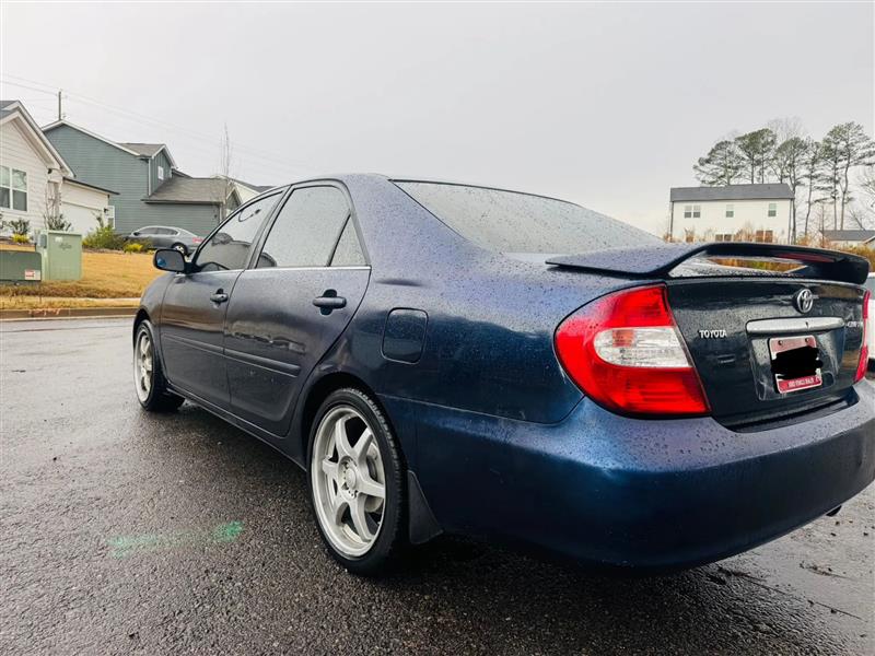 Toyota Camry LE 2003