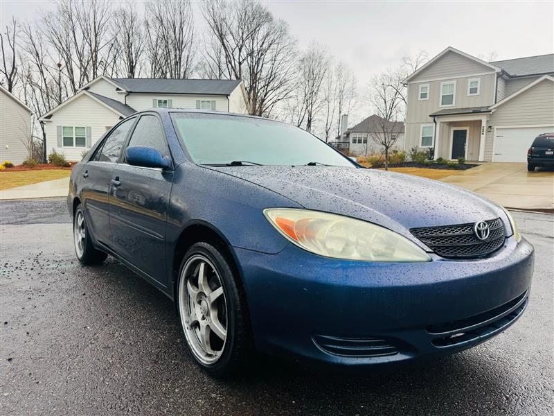 Toyota Camry LE 2003