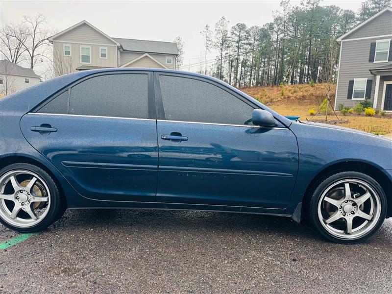 Toyota Camry LE 2003
