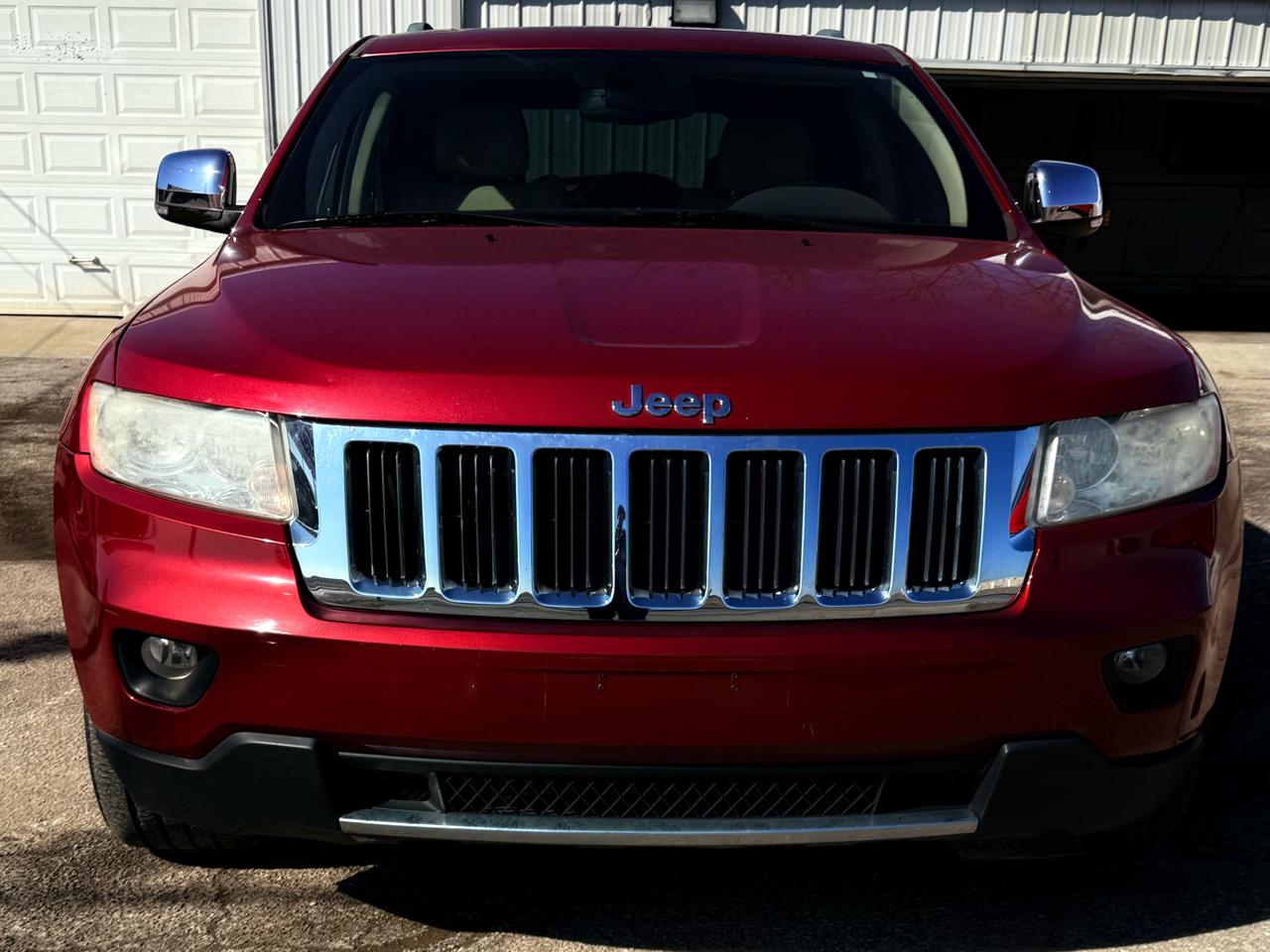Jeep Grand Cherokee Limited 2WD 2011