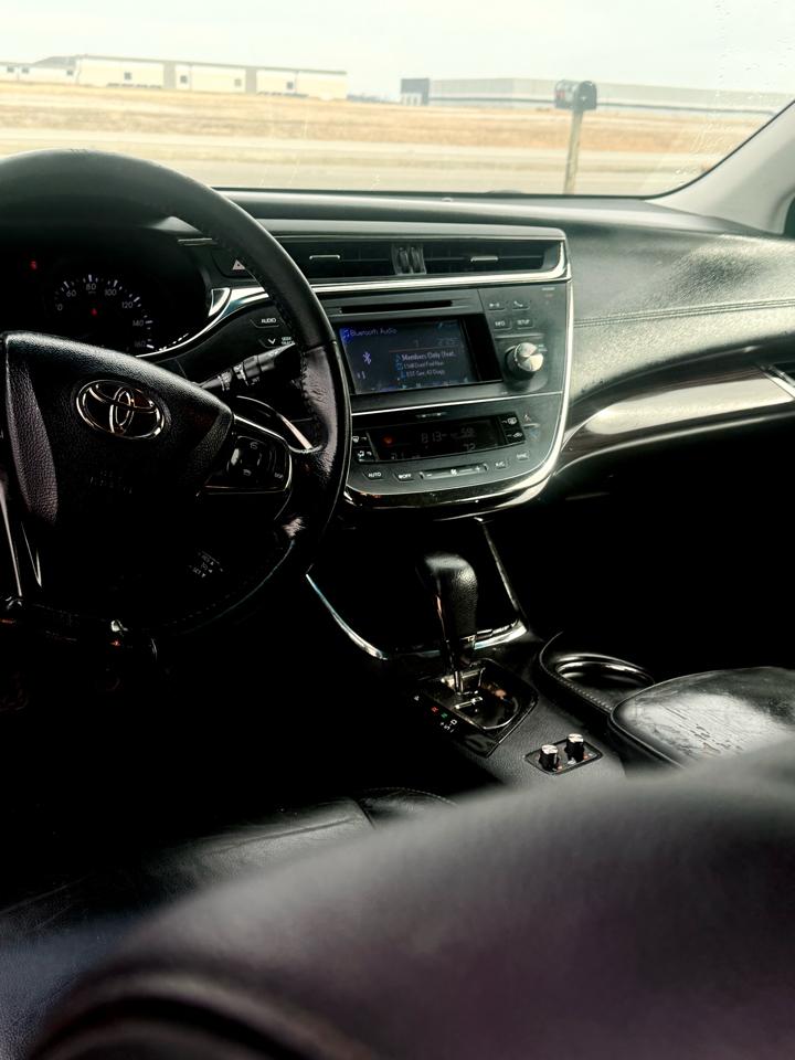 Toyota Avalon XLE 2013