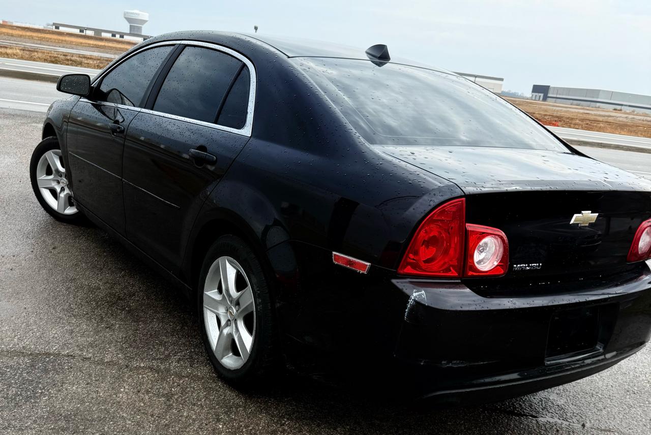 Chevrolet Malibu LS 2012