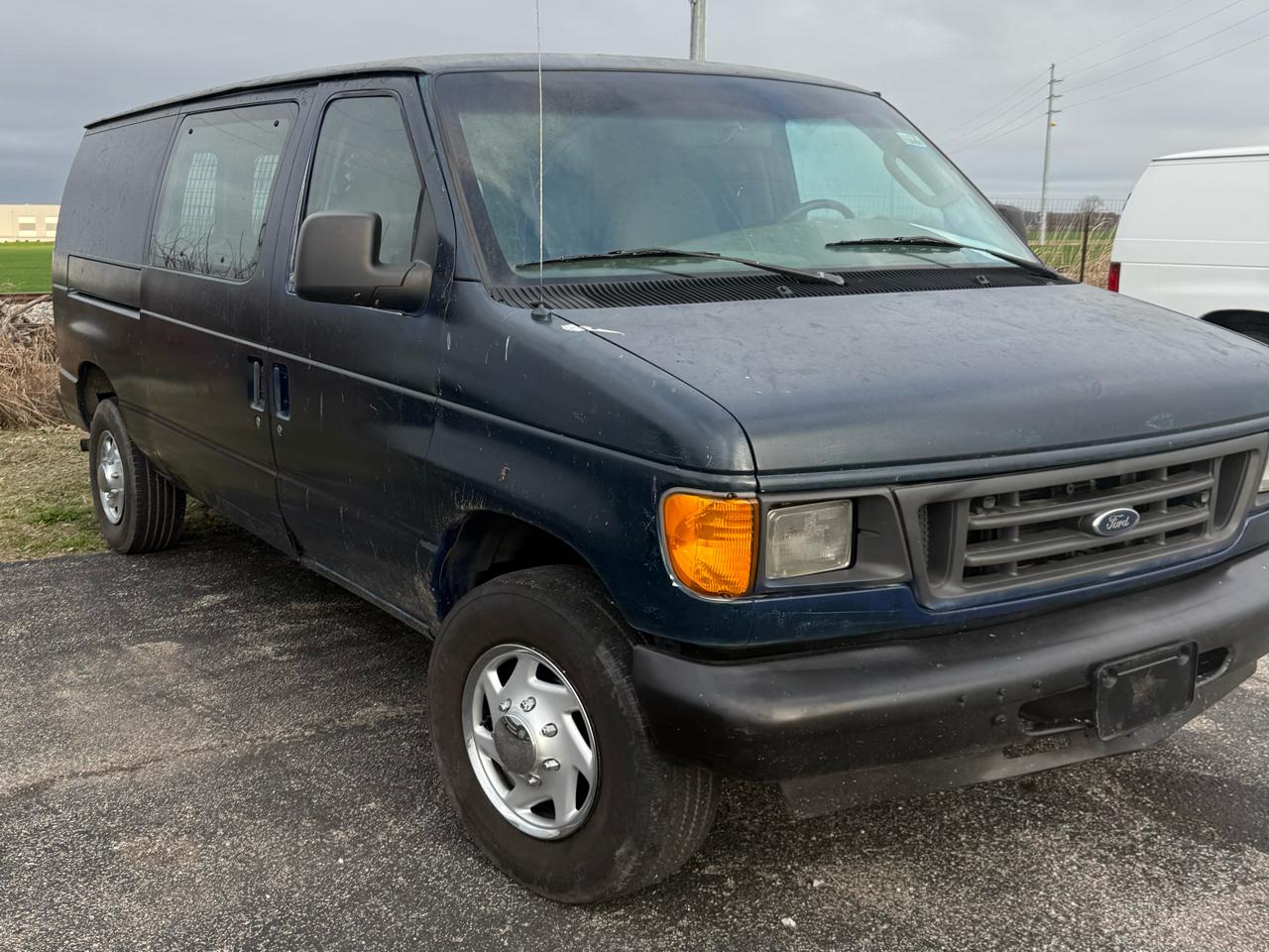 2004 Ford Econoline E-250