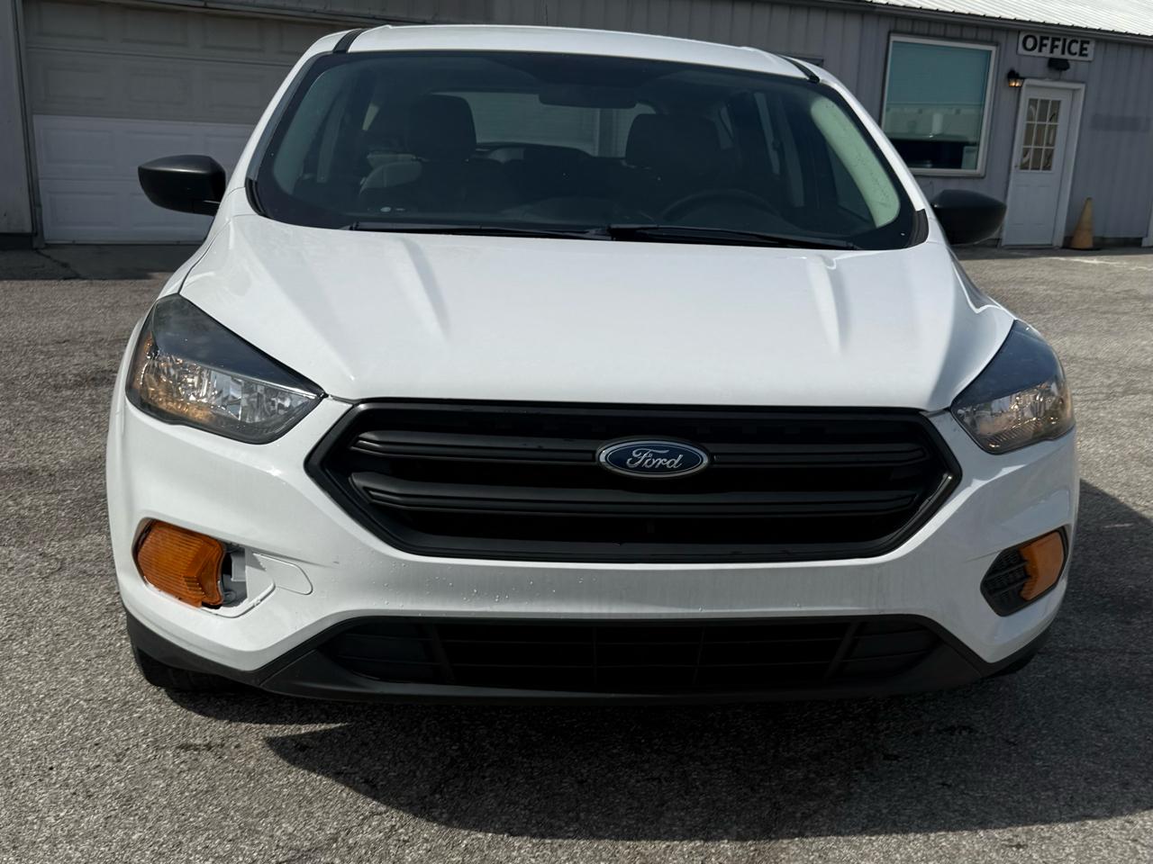 Ford Escape S FWD 2019