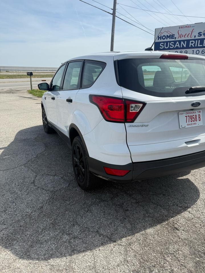 Ford Escape S FWD 2019
