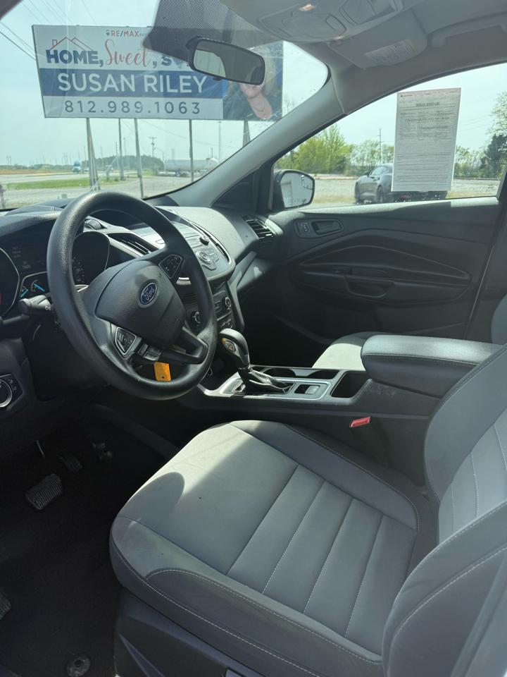 Ford Escape S FWD 2019