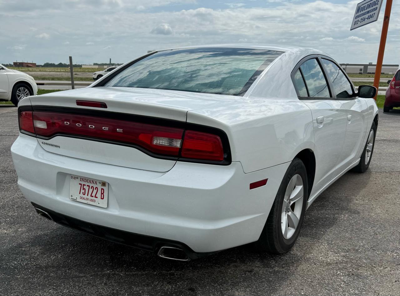 Dodge Charger SE 2013