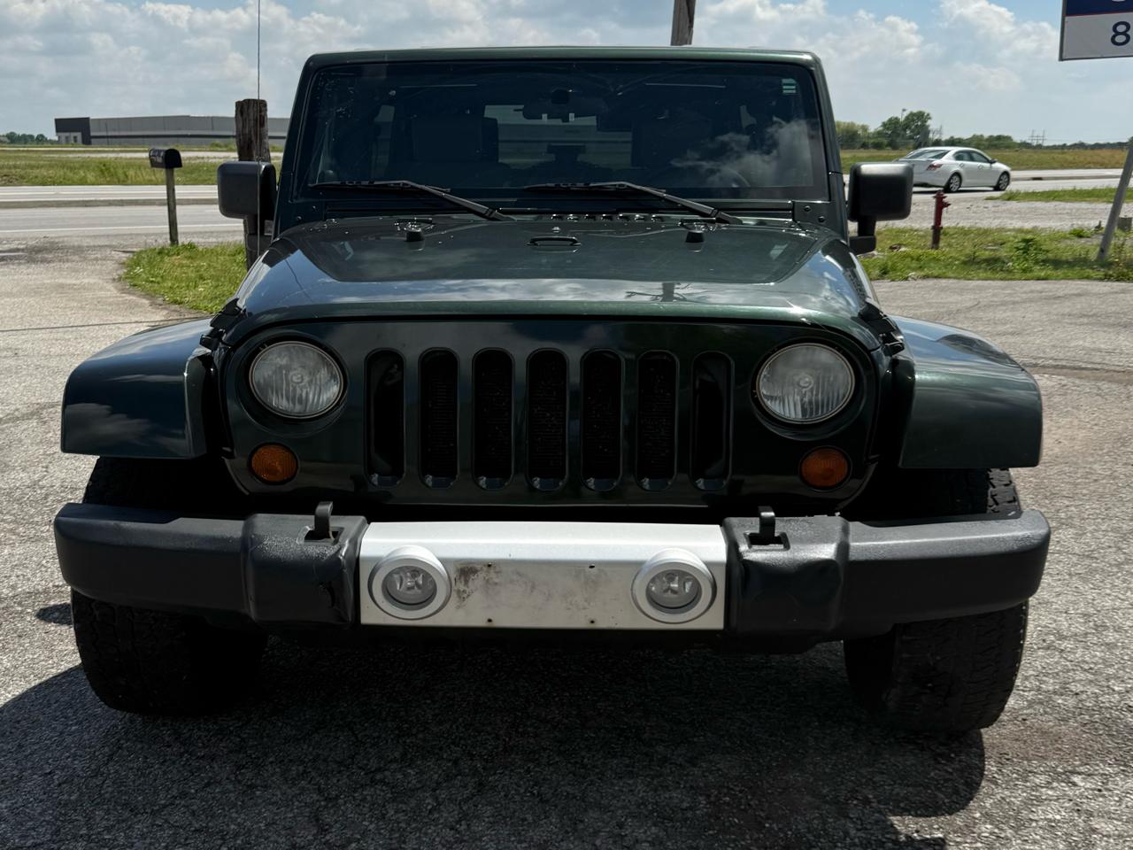 Jeep Wrangler Unlimited Sahara 4WD 2010