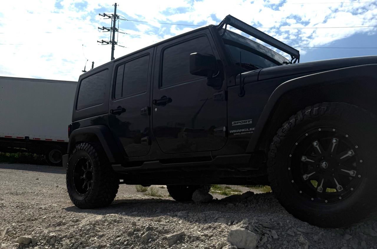 Jeep Wrangler Unlimited Sport 4WD 2017