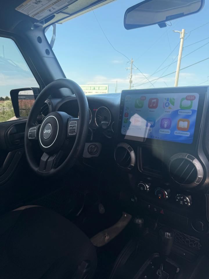 Jeep Wrangler Unlimited Sport 4WD 2017