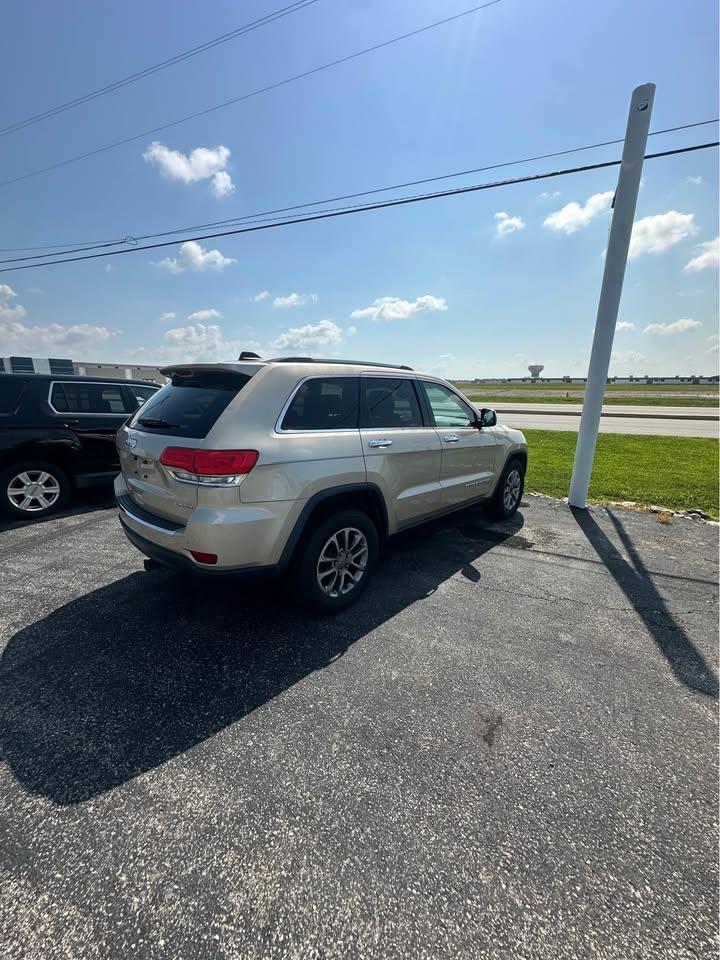 Jeep Grand Cherokee Limited 2WD 2014